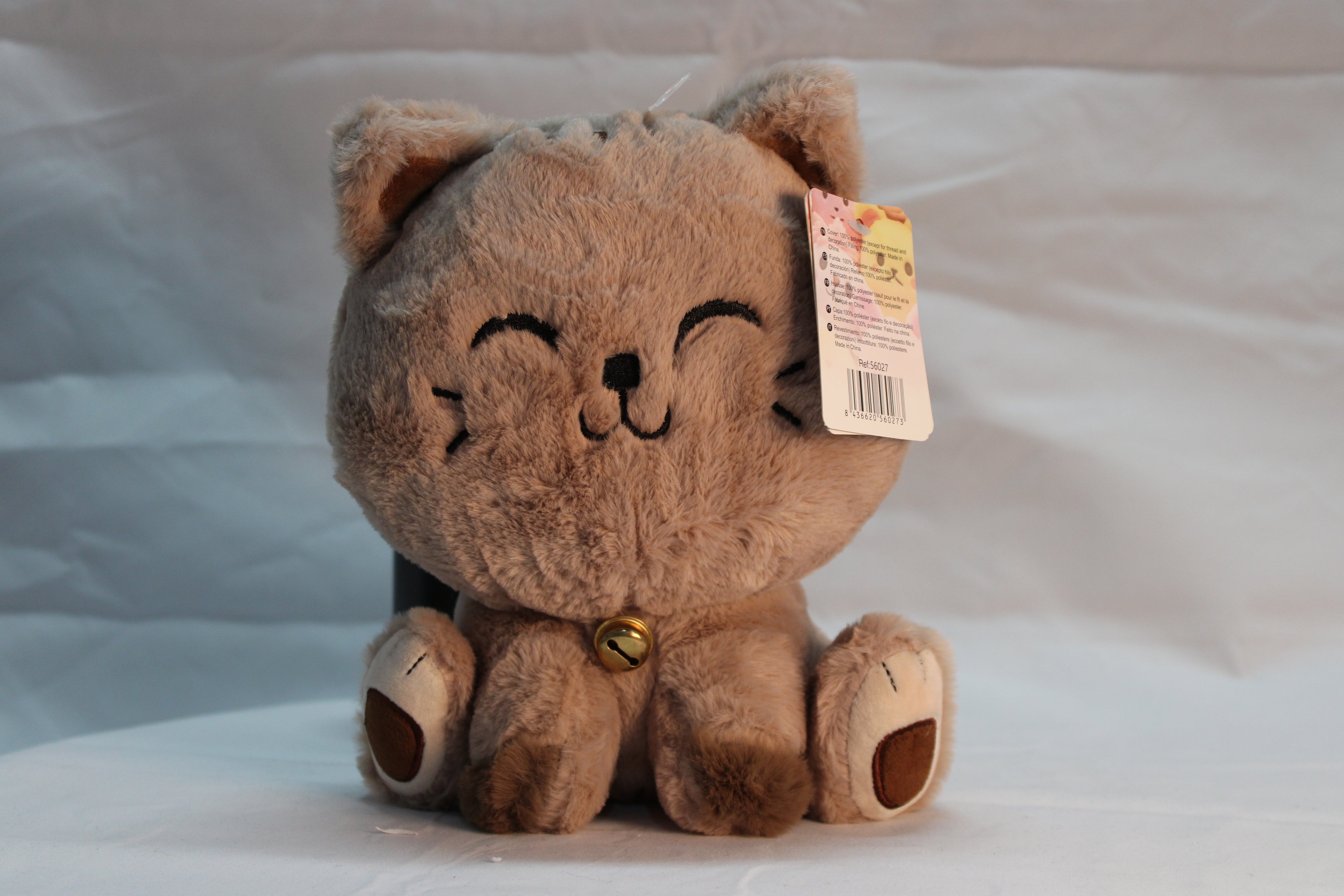peluche gatito soriendo